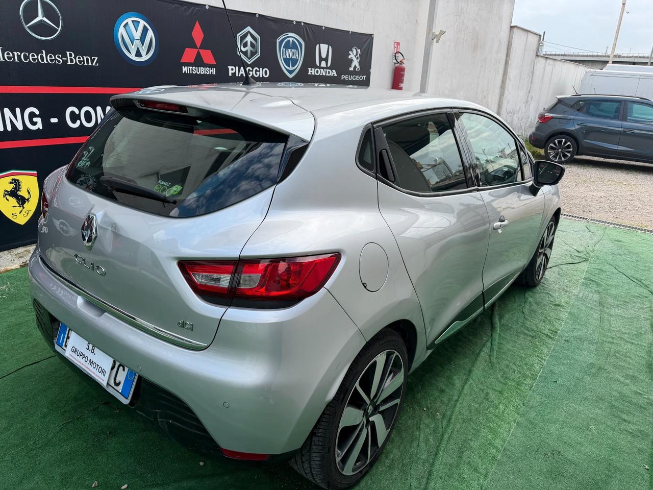 Renault Clio 2014 1.5 dCi 75CV R-LINK FULL OPT. LEGGI TUTTO
