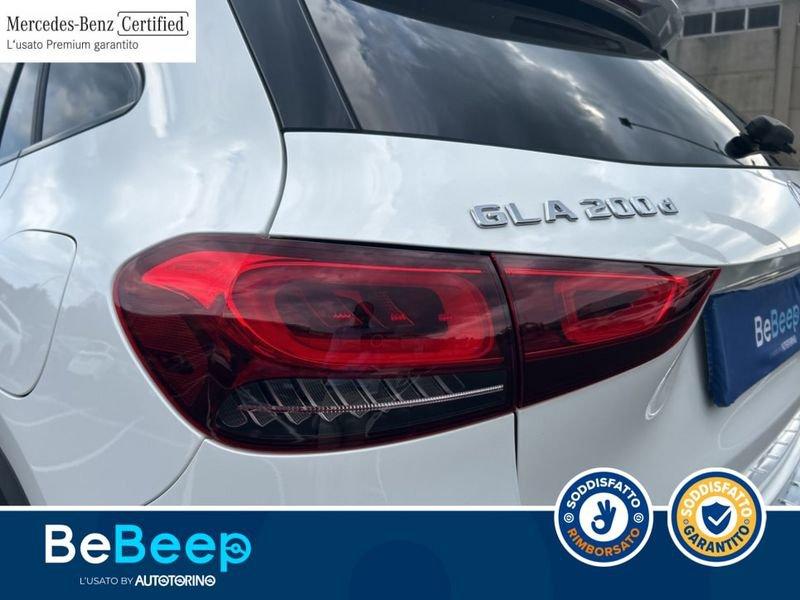 Mercedes-Benz GLA 200 D PREMIUM 4MATIC AUTO