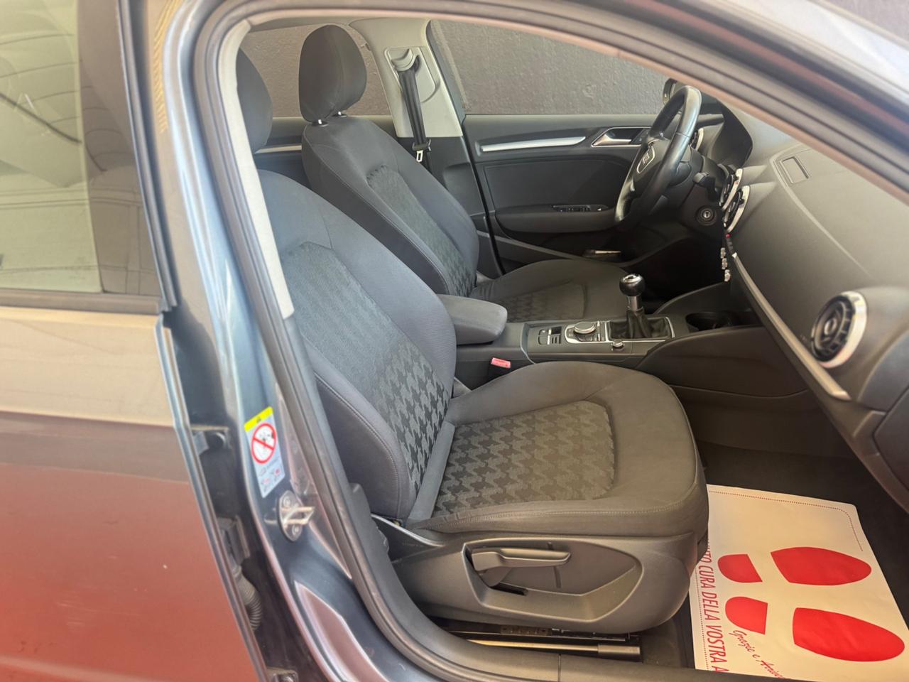Audi A3 SPB 1.6 TDI clean diesel Ambition
