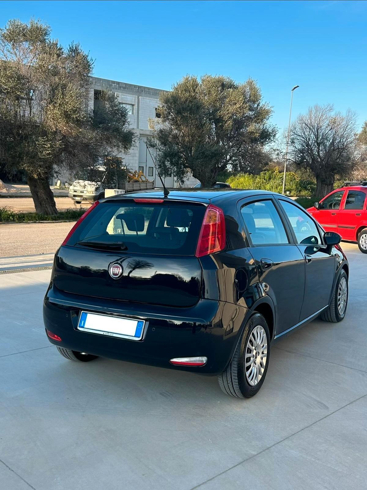 Fiat Punto 1.3 MJT II S&S 95 CV 5 porte Street
