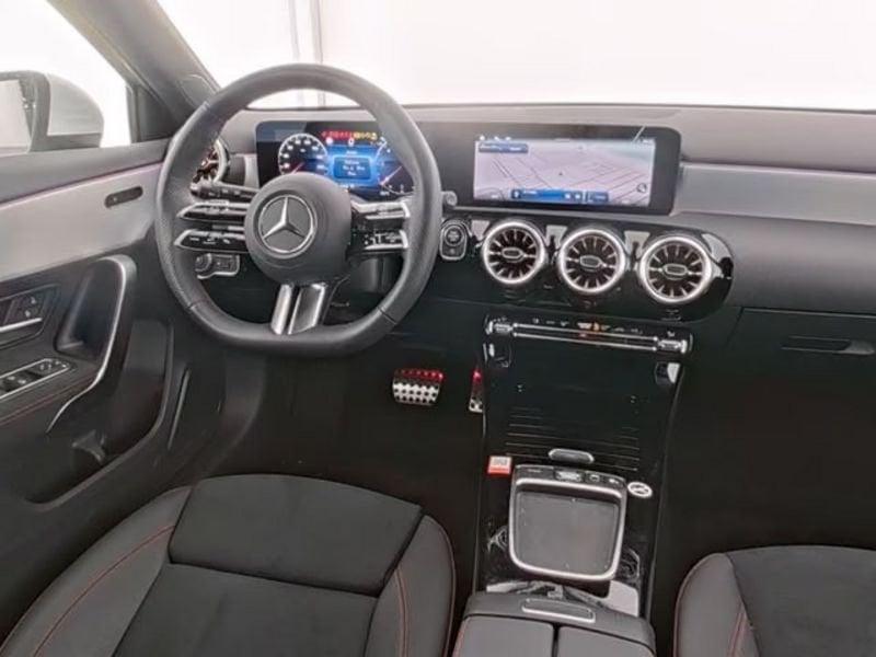 Mercedes-Benz Classe A A 180 d Premium AMG LED NAVI