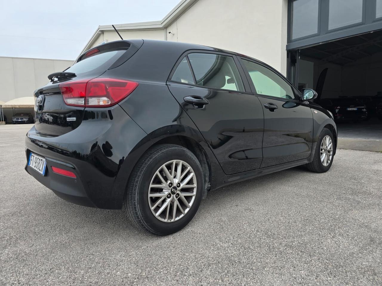 Kia Rio 1.4 crdi Active Style Pack 77cv
