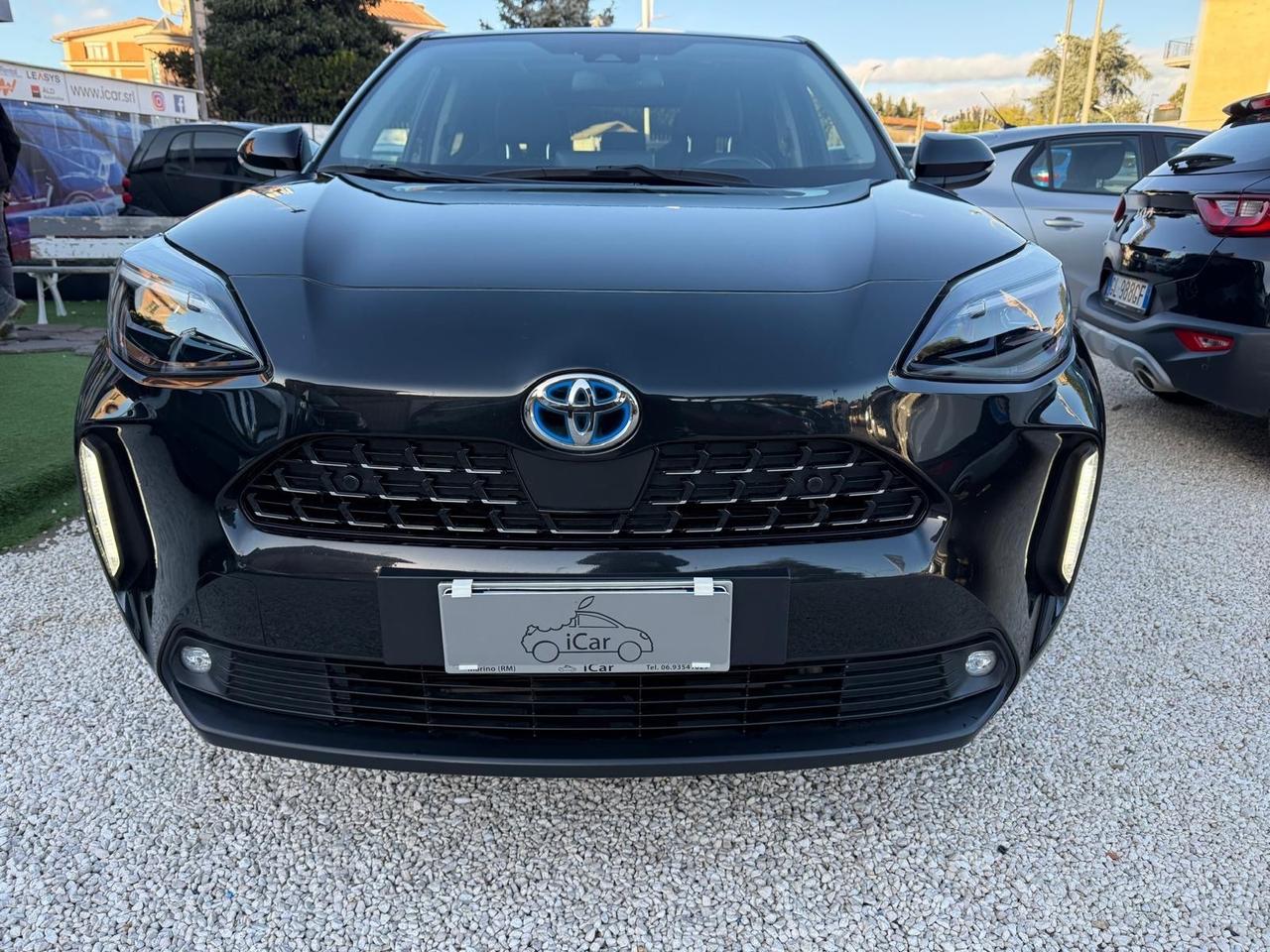 Toyota Yaris Cross 1.5 Hybrid 5p. E-CVT AWD-i Lounge