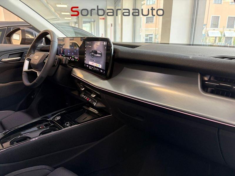Audi Q3 TFSI 110 kW mHEV S tronic S Line edition.