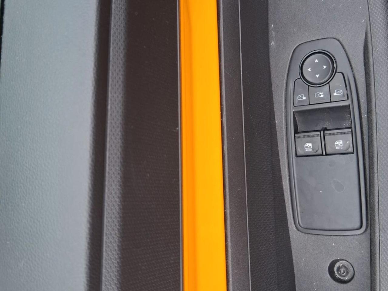 Renault Twingo E-Tech electric techno 80 cv urban range