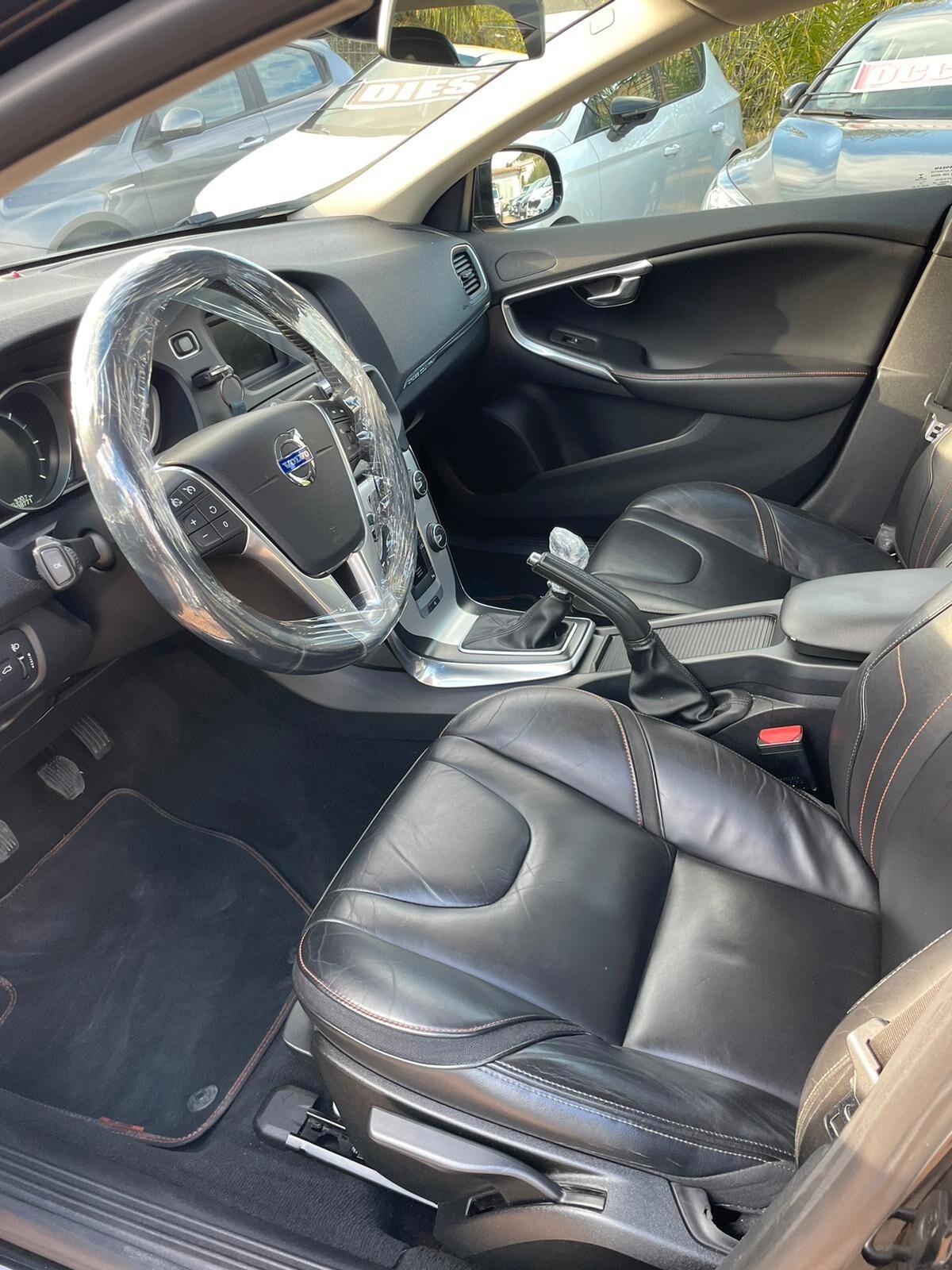 Volvo V40 Cross Country "Come Nuovo" 2017