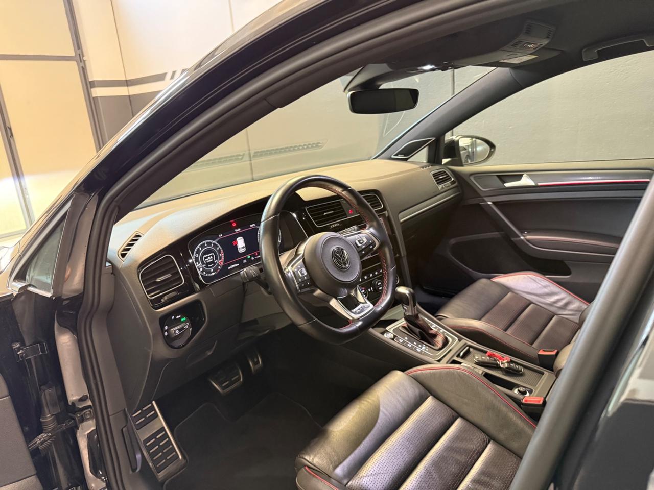 Volkswagen Golf GTI Performance FULL PELLE DYNAUDIO