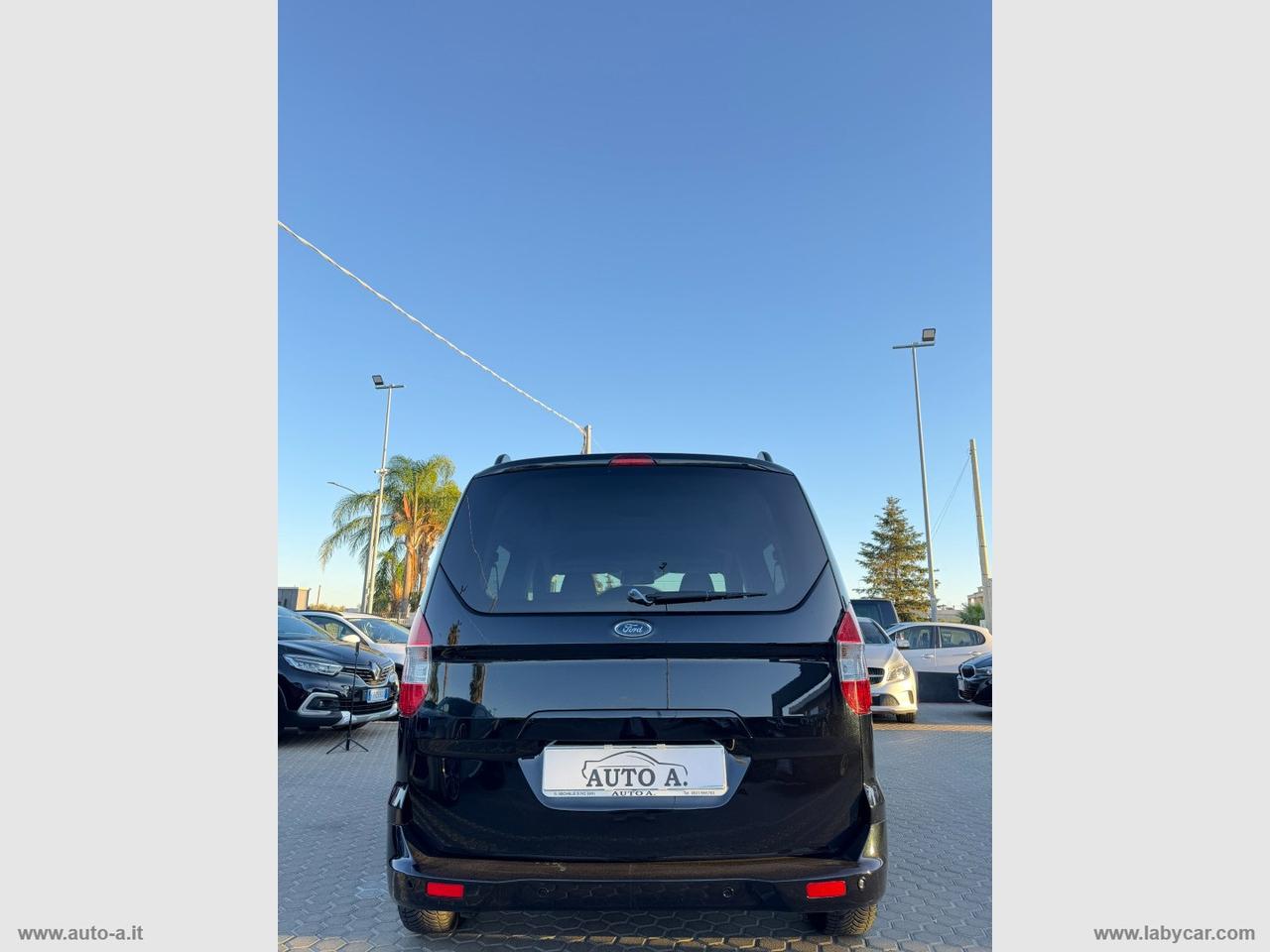 FORD Tourneo Courier 1.0 EcoBoost 100 CV TITANIUM
