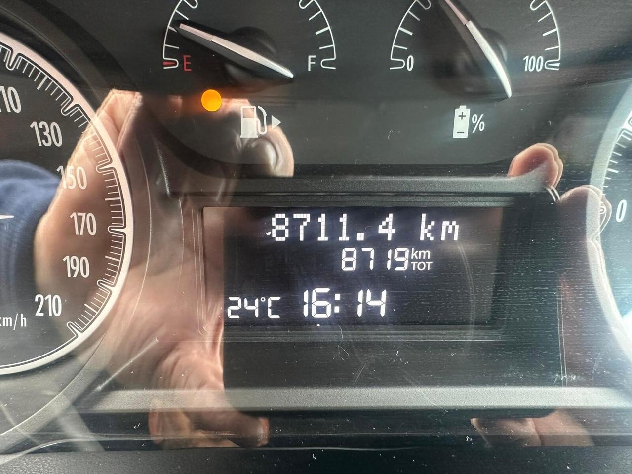 Lancia Ypsilon 1.0 FireFly 5 porte S&S Hybrid Ecochic Gold