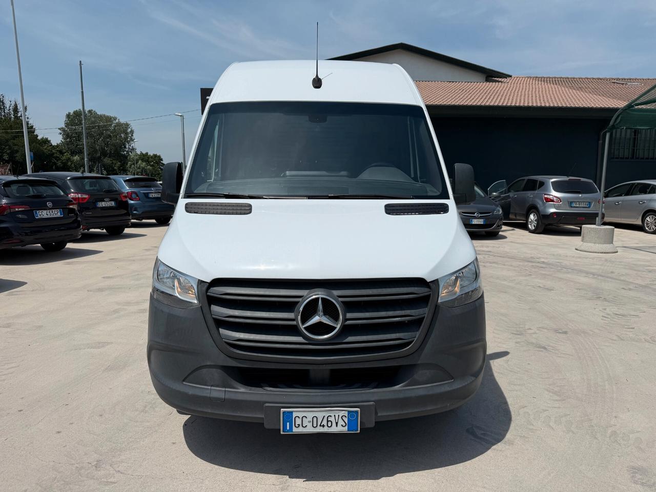 Mercedes-benz Sprinter F37/35 316 CDI RWD L2H2