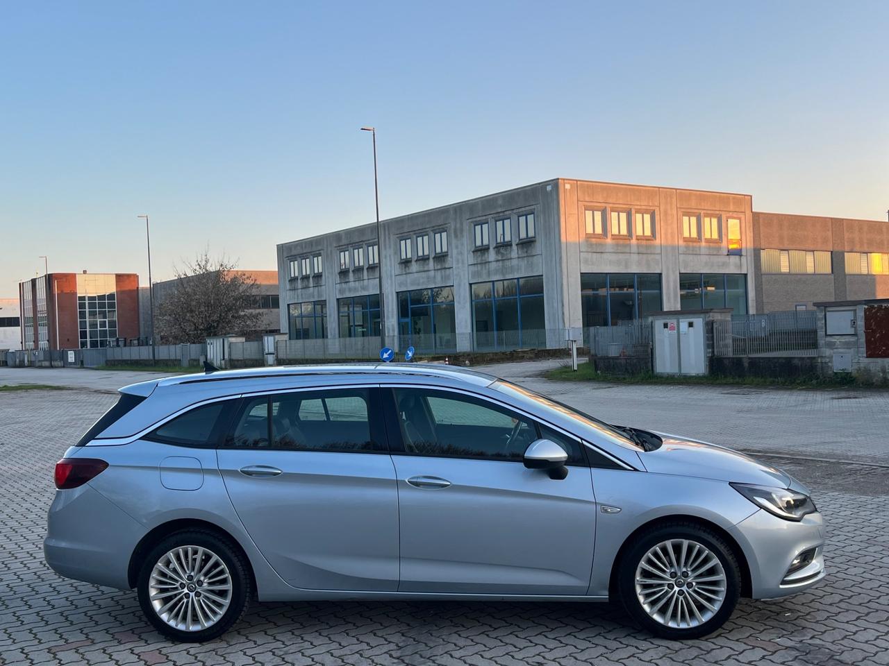 Opel Astra 1.6 CDTi 110CV Start&Stop Sports Tourer Innovation