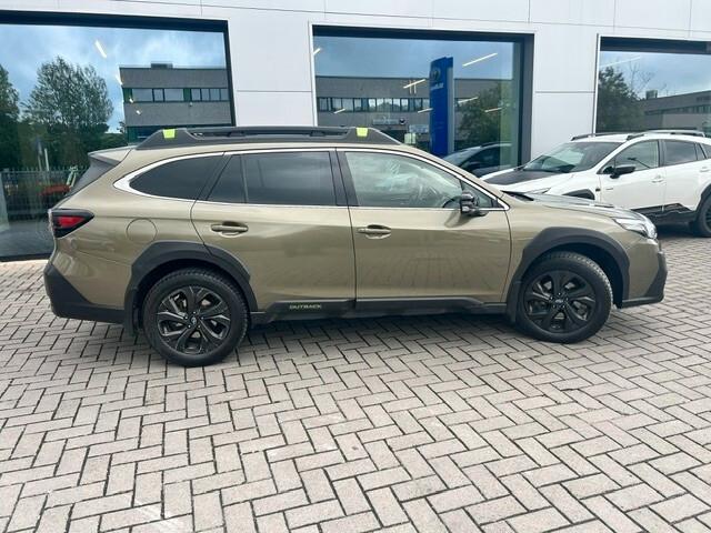 Subaru OUTBACK 2.5i Lineartronic 4dventure