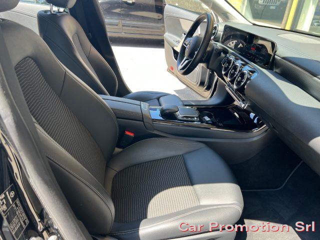 MERCEDES-BENZ CLA 180 d Automatic Shooting Brake Sport
