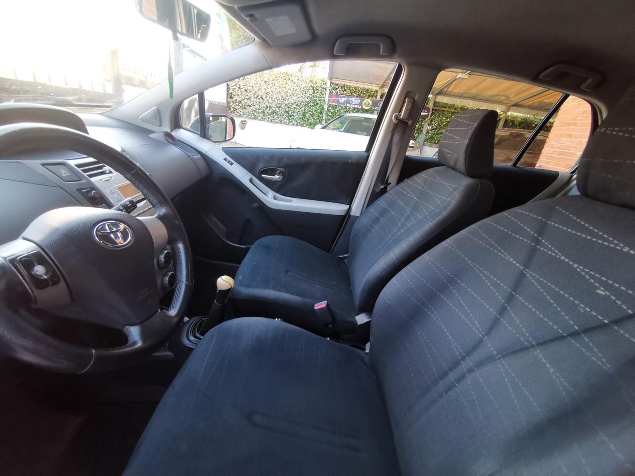 Toyota Yaris 1.3 5 porte Sol