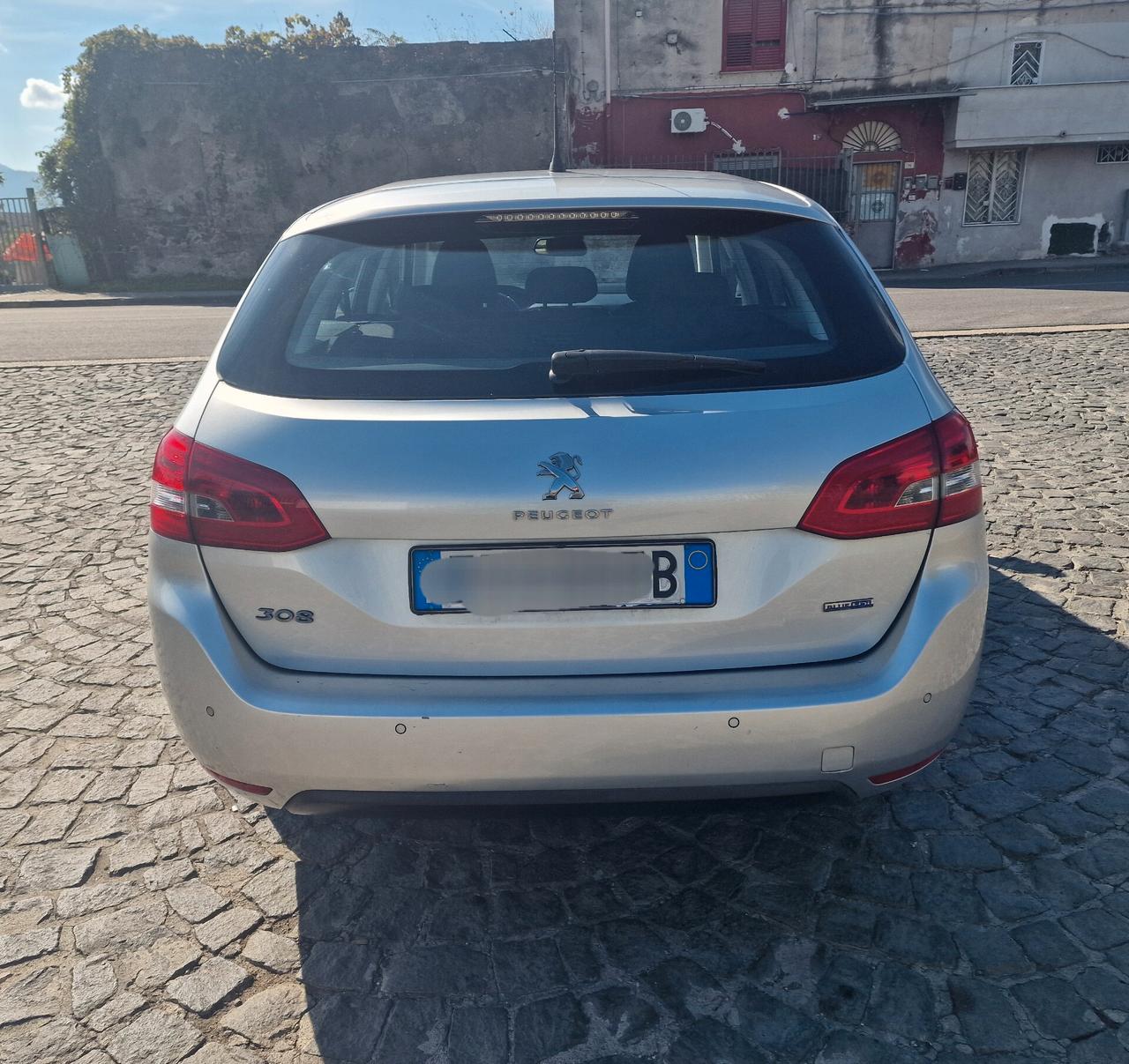 Peugeot 308 BlueHDi 120 S&S SW Business