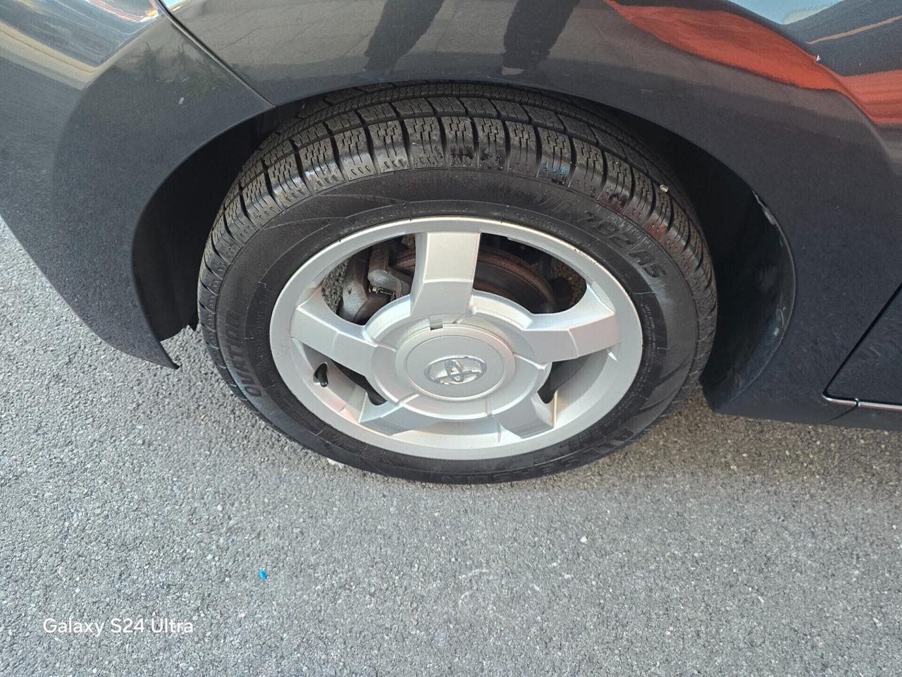 Toyota Aygo 1.0 VVT-i 69 CV 5 porte x-cool