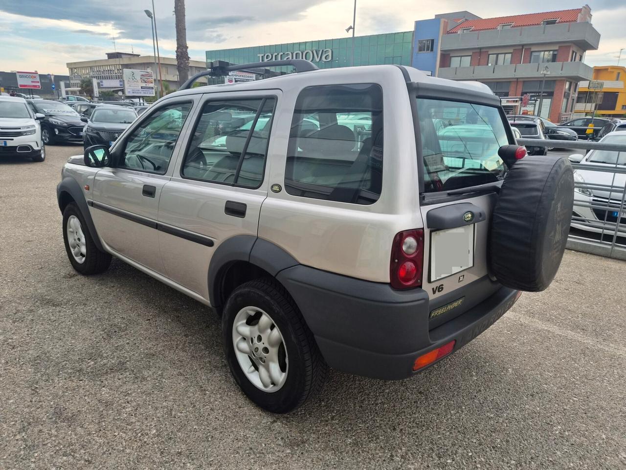 Land Rover Freelander 2.5 V6 177 cv cat Station Wagon XE