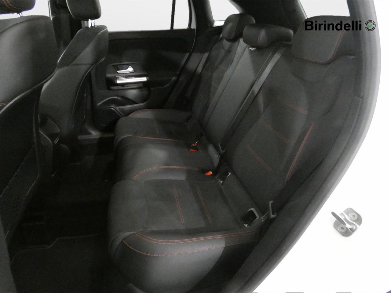 Mercedes-Benz GLA (H247) - GLA 200 d Automatic AMG Line Premium