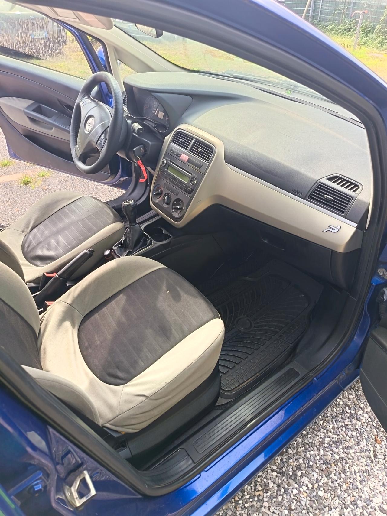 Fiat Grande Punto 1.3 MJT 75 CV 5 porte Dynamic