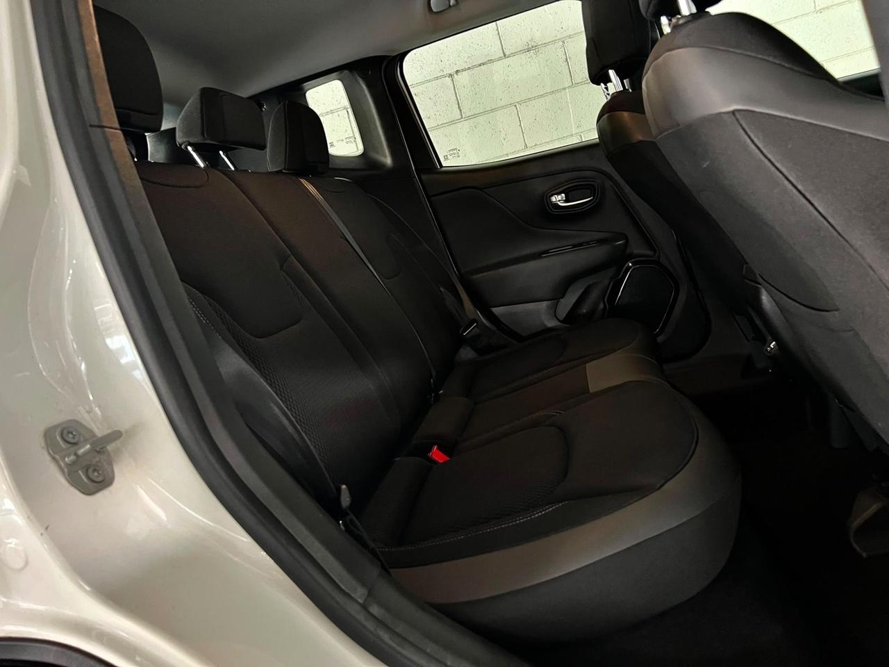Jeep Renegade 1.3 T4 DDCT Longitude