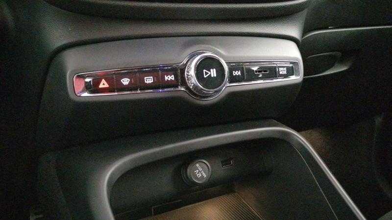 Volvo XC40 2.0 d4 R-design awd geartronic
