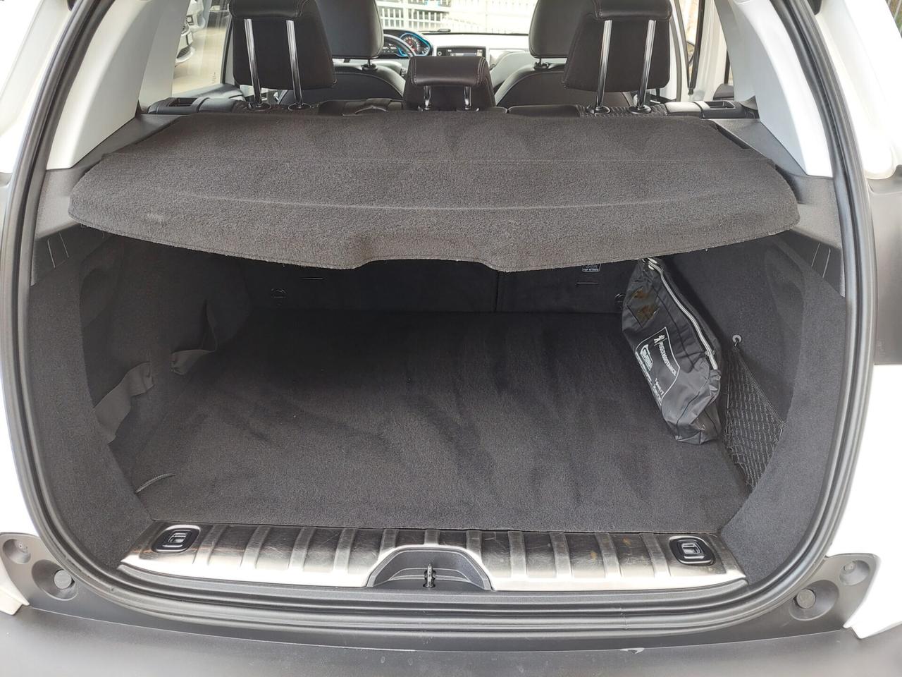 Peugeot 2008 BlueHDi 100cv Allure