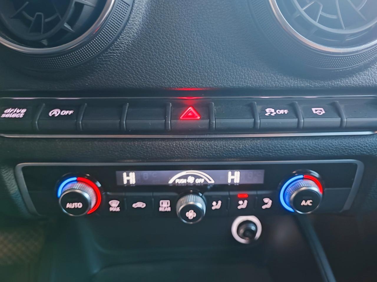 Audi A3 SPB 40 TFSI quattro S tronic SLINE EDITION