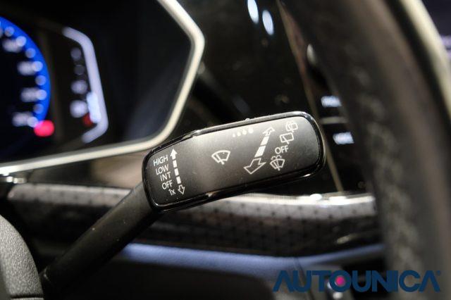 VOLKSWAGEN T-Cross 1.0 TSI 110 CV ADVANCED NEOPATENTATI