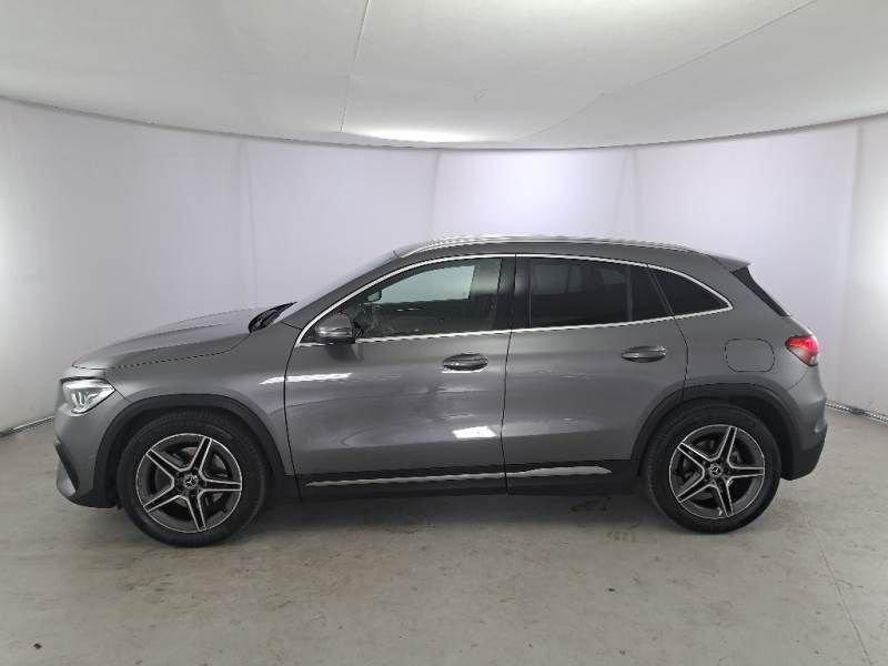 Mercedes-Benz GLA GLA 200 Automatic Premium