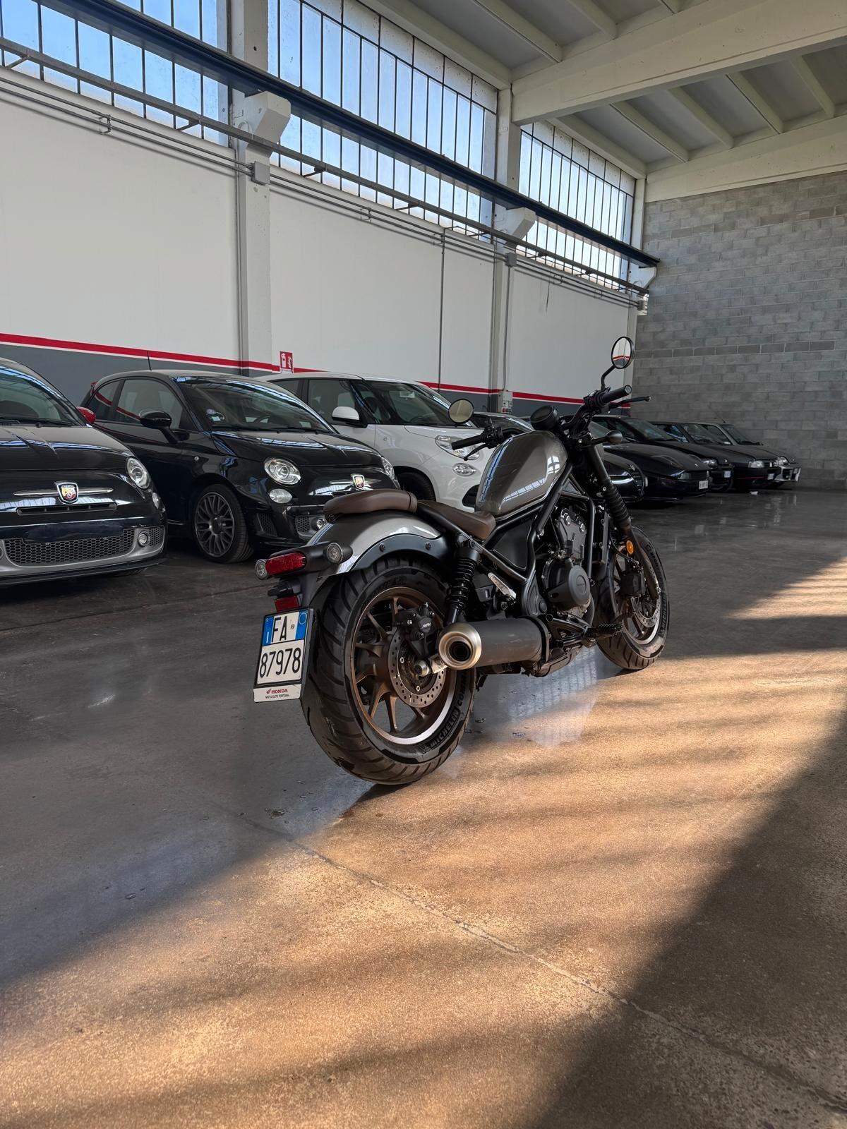 Honda CMX 500 Rebel PLUS