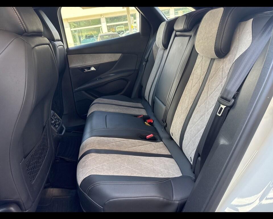 Peugeot 3008 1.6 HYbrid4 GT Line 4x4 e-EAT8