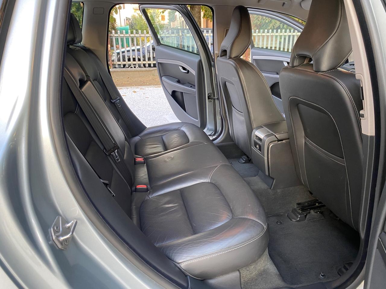 Volvo XC 70 XC70 D5 AWD Momentum