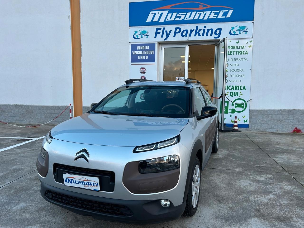 Citroen C4 Cactus PureTech 82 Shine