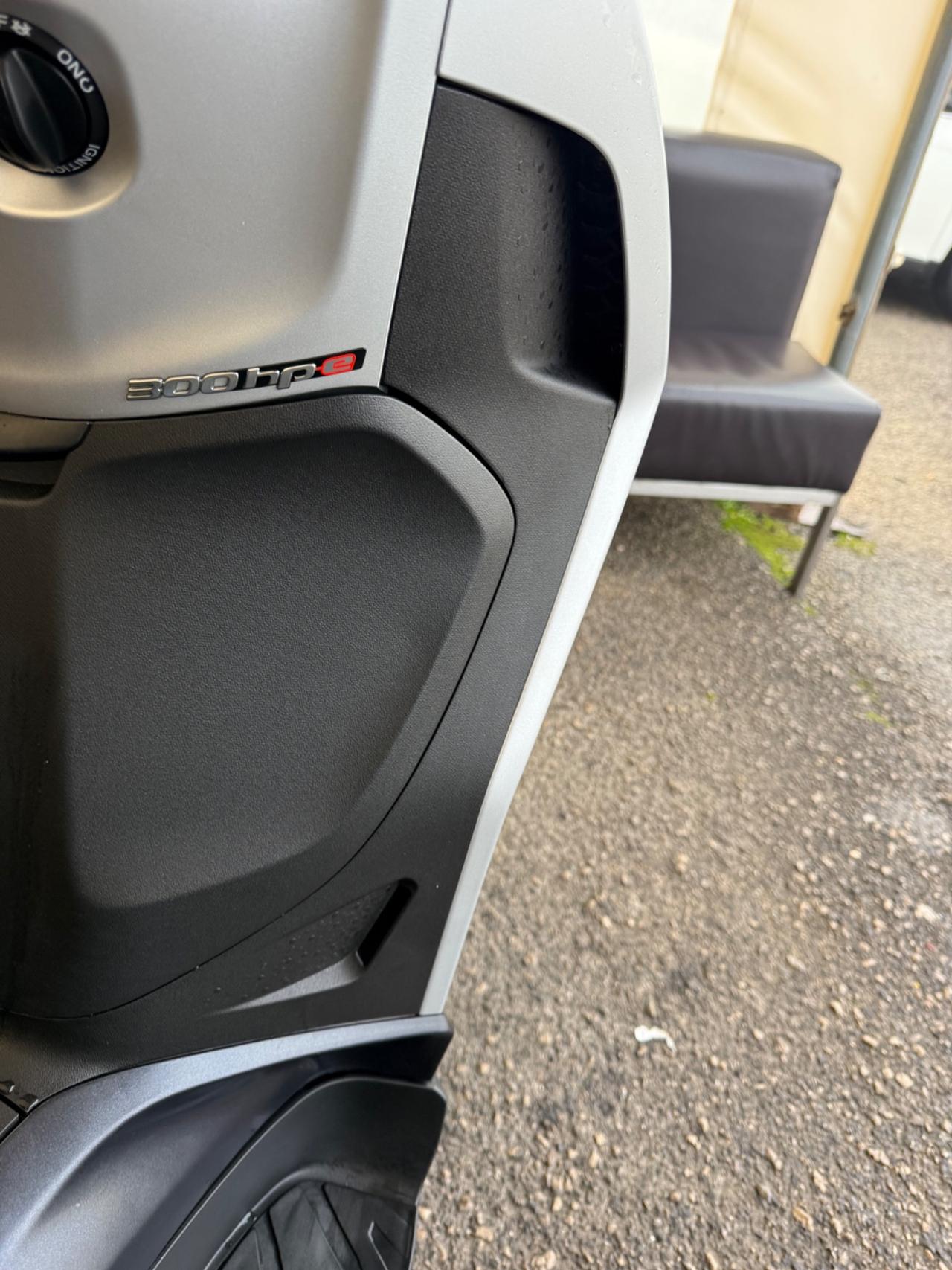 Piaggio Beverly 300 s