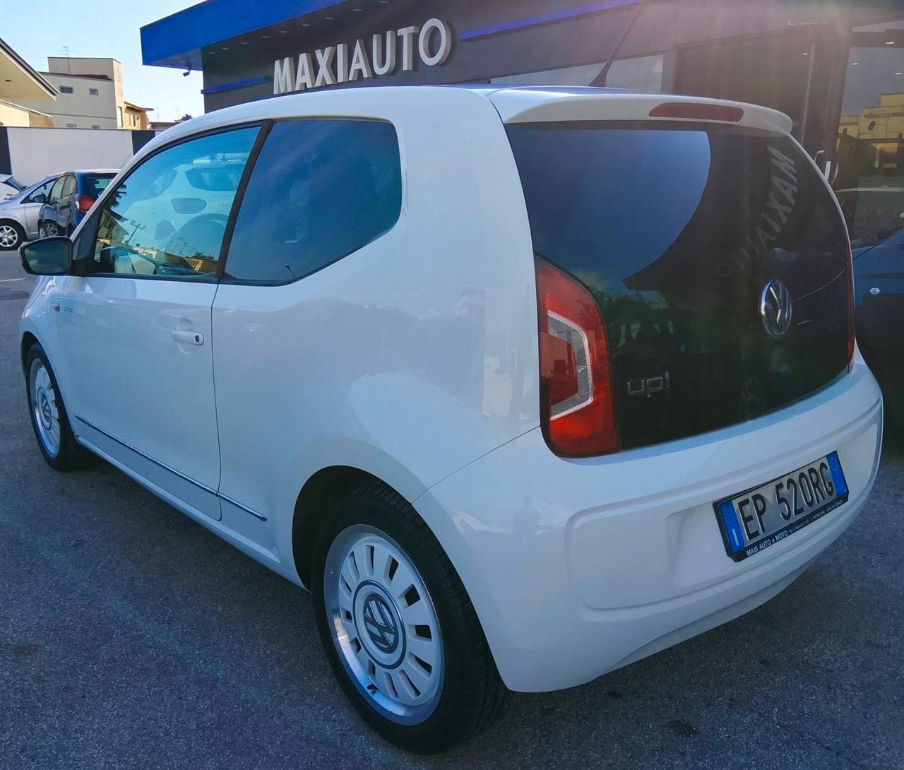 Volkswagen up! WHITE EDITION 90 K KM!