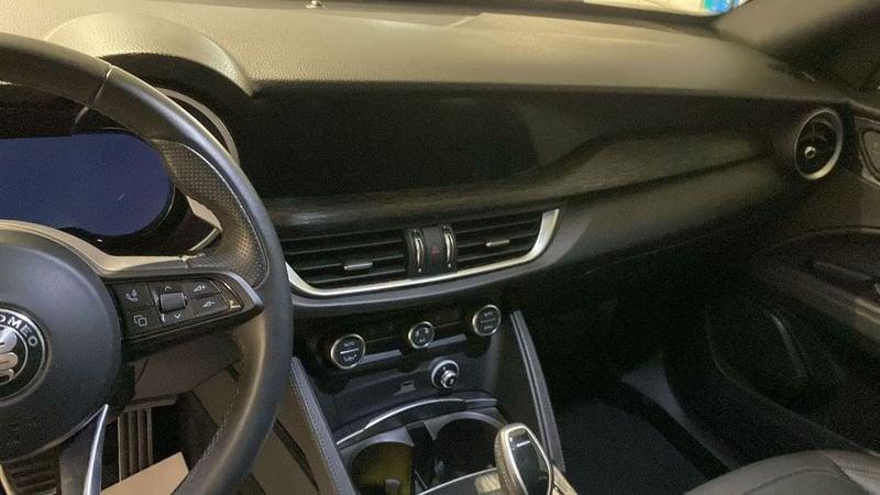 Alfa Romeo Stelvio 2.2 Turbodiesel 210 CV AT8 Q4 Sprint