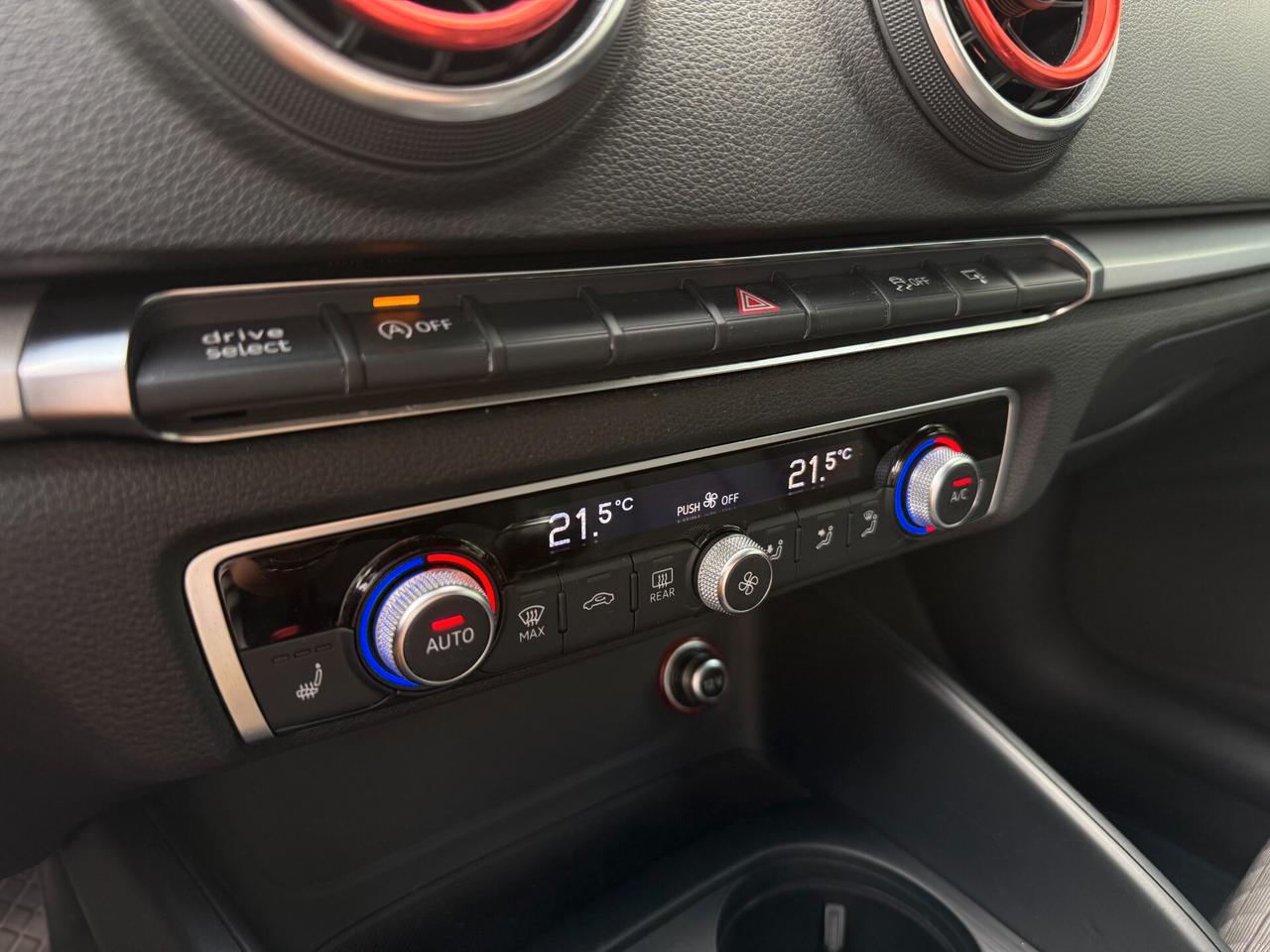Audi A3 2.0 TDI 150 CV clean diesel Ambition