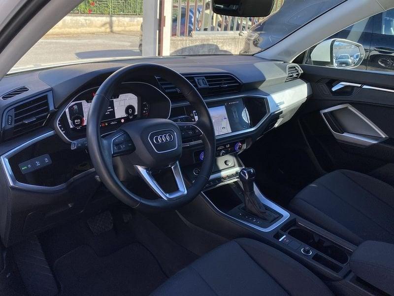 Audi Q3 SPB Business 2.0 TDI 150CV S-Tronic 35