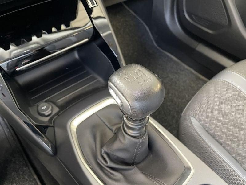 Peugeot 2008 2008 PureTech 130 S&S Allure