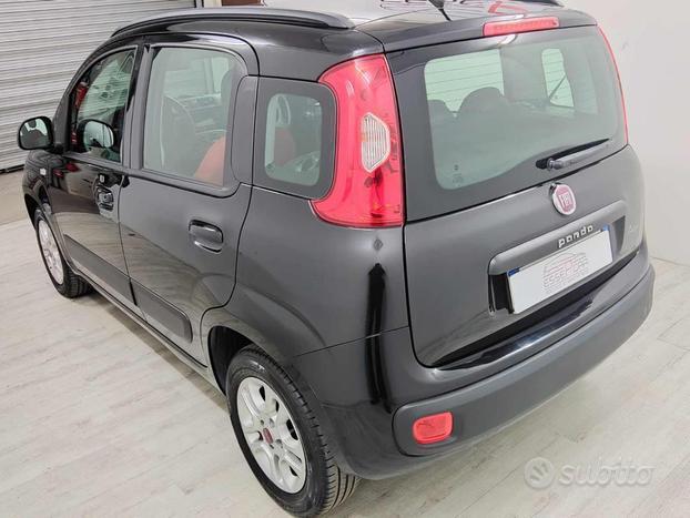 FIAT Panda 1.2 Lounge 85.000KM NEOPATENTATI