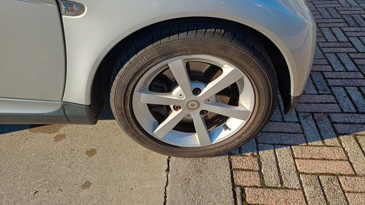 Smart ForTwo 1000 62 kW cabrio passion