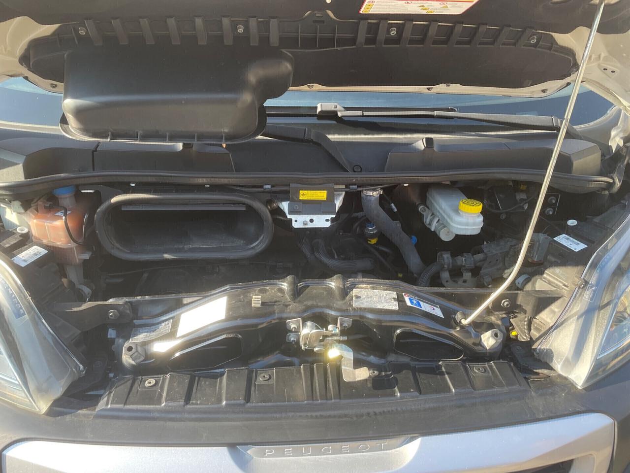 Peugeot BOXER 2.0 BlueHDi 130CV H2 L3