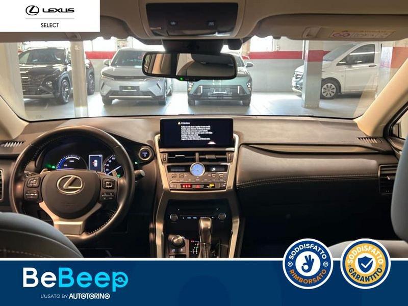 Lexus NX 300H 2.5 LUXURY 4WD CVT
