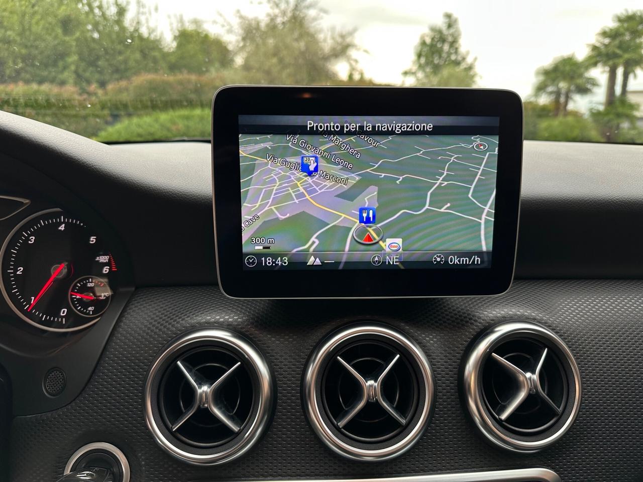 Mercedes-benz A 180d Premium OK NEOPATENTATO