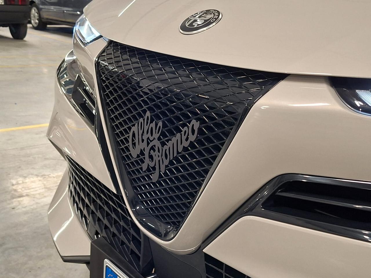 Alfa Romeo Junior BEV 156CV FWD 100% ELETTRICA