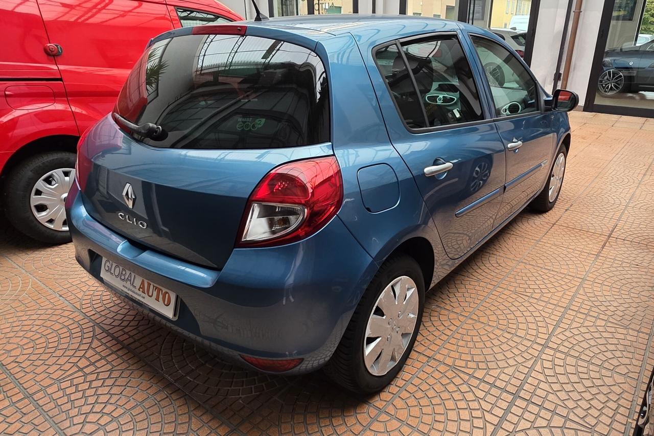 Renault Clio 1.2 16V 5 porte Yahoo!