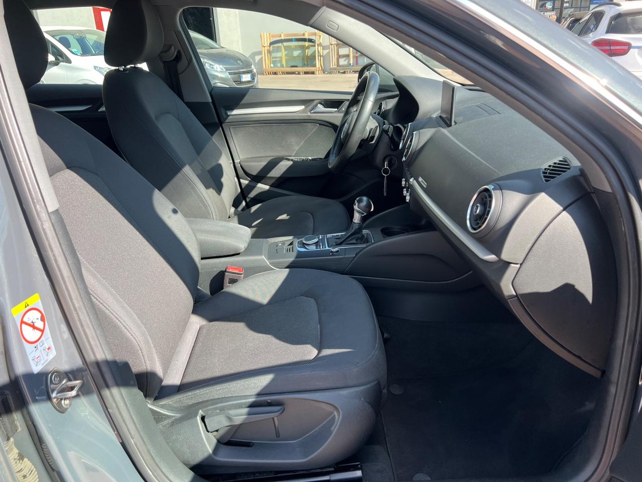Audi A3 SPB 30 TDI S tronic Business