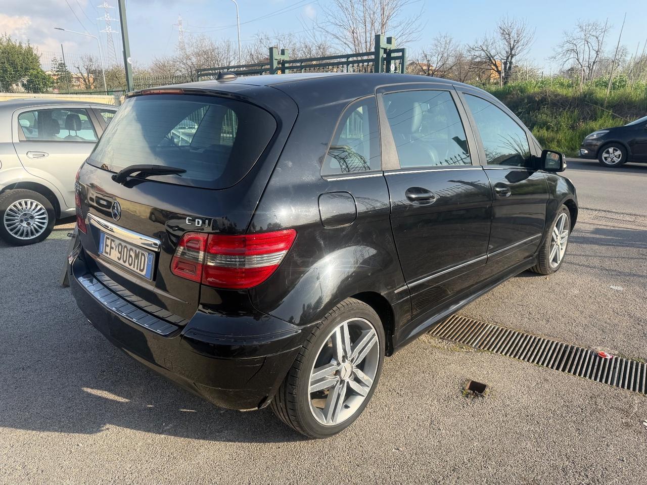Mercedes-benz B 200 2.0 diesel 2010