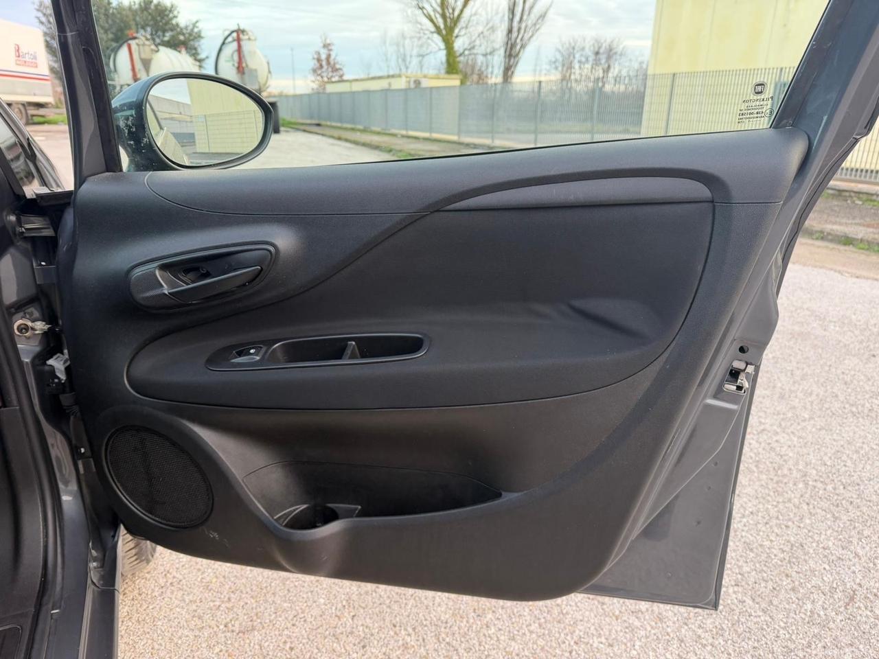 Fiat Punto 1.4 B-Met 5p Lounge GARANZIA 12m