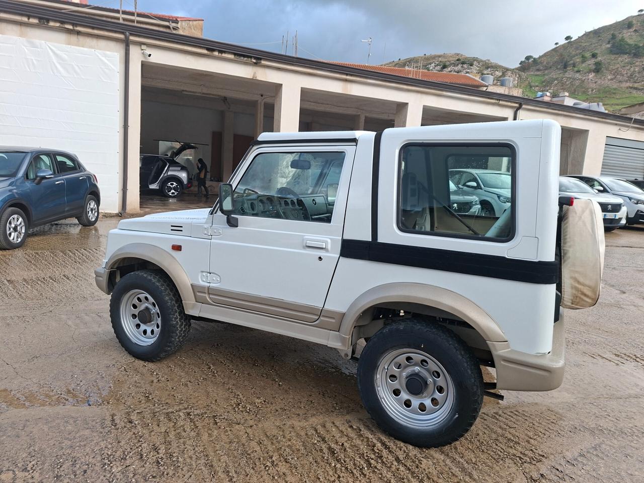 Suzuki Samurai 1.9 TD Berlina De Luxe
